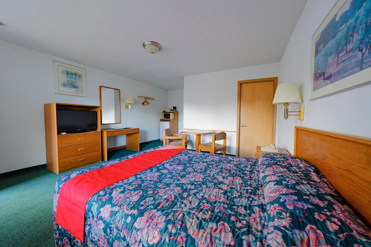 Oyo Riverside Inn John Day Or エクステリア 写真