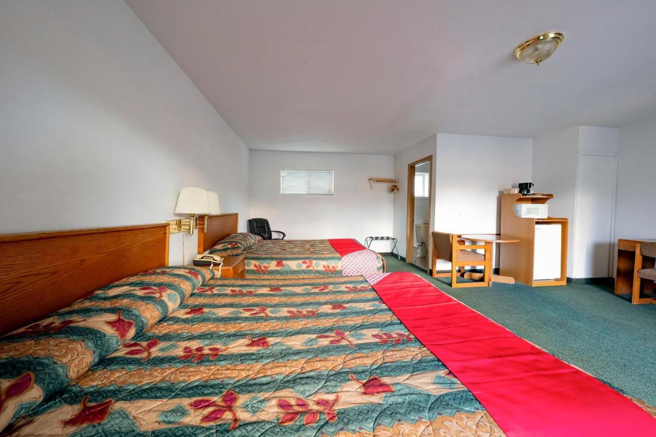 Oyo Riverside Inn John Day Or エクステリア 写真